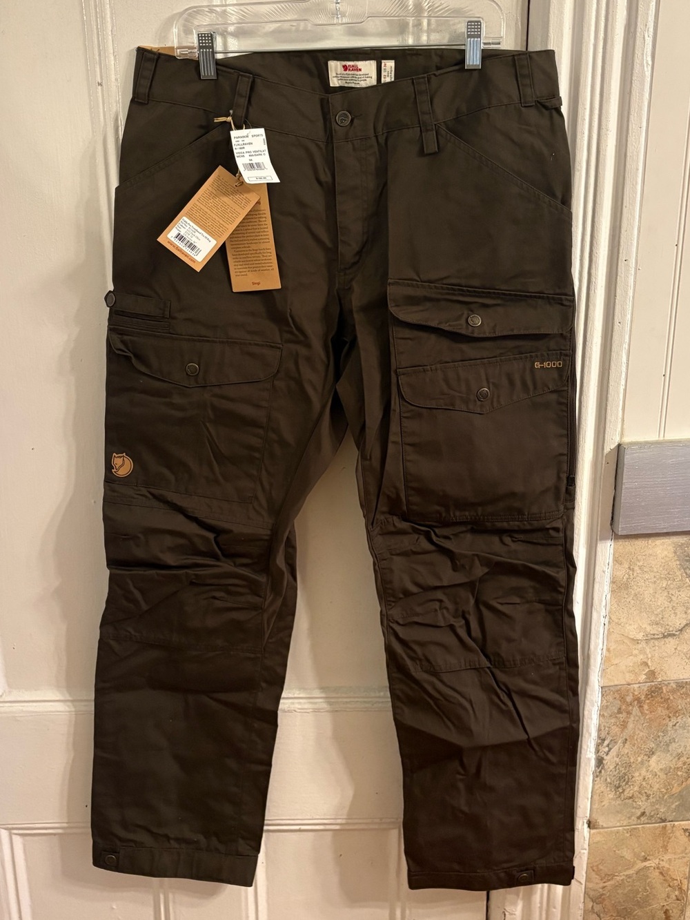 NWT Fjallraven Men's Dark Brown G-1000 Cargo Trousers
